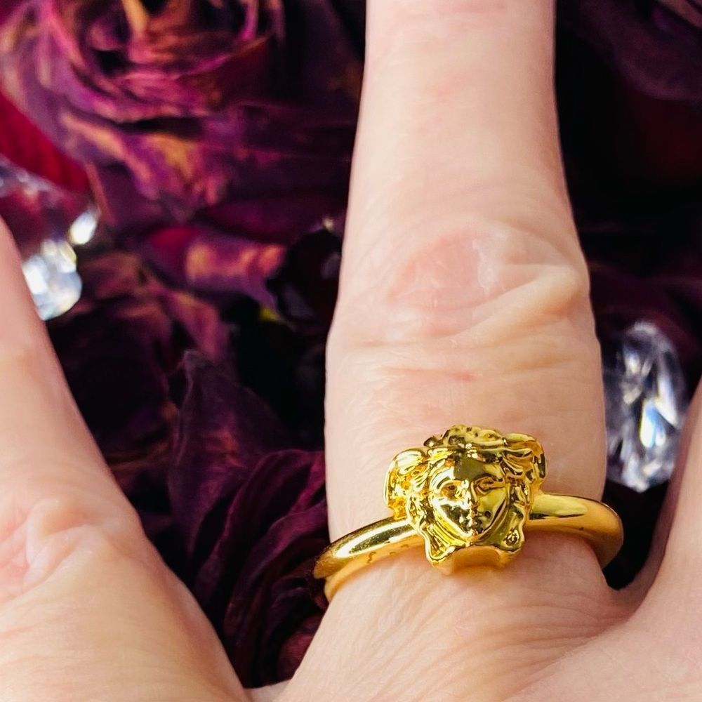 Versace Gold Iconic Medussa Ring Size 7.5 Authentic New With Box